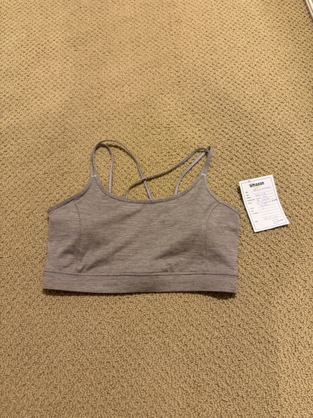 Amazon Essentials Active FormFlex Light-Support Sports Bra (Women’s Size S)